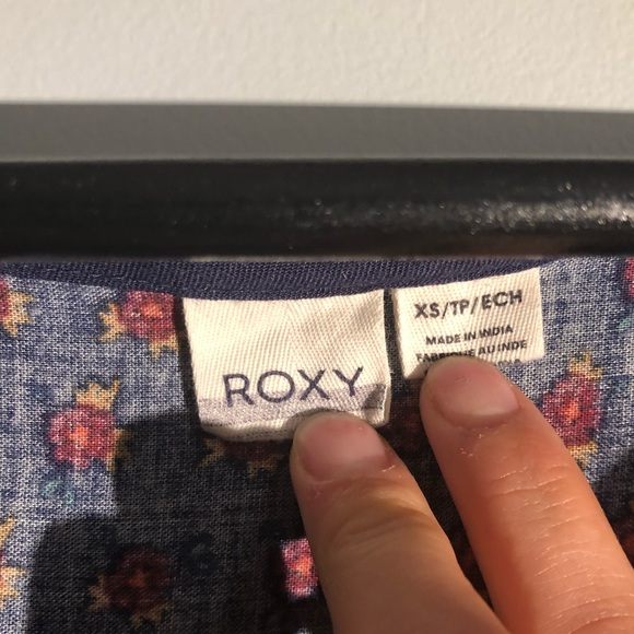 Pattern Roxy Shirt - Picture 2 of 3